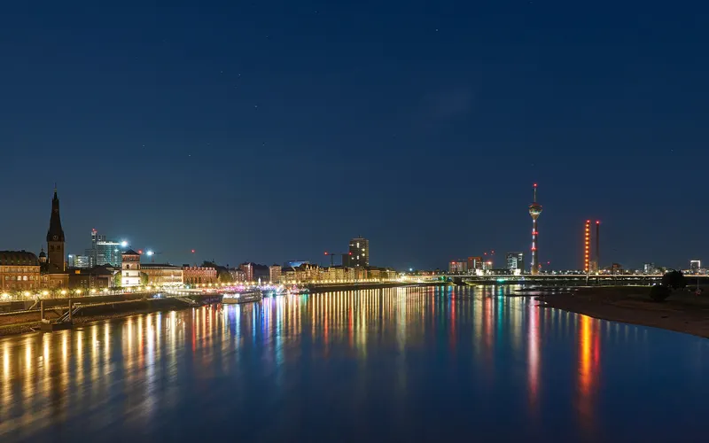 Düsseldorf manzarası